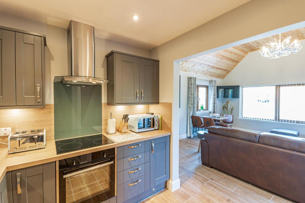 Osprey Lodge 1 With Hot Tub Newton Stewart Exterior foto