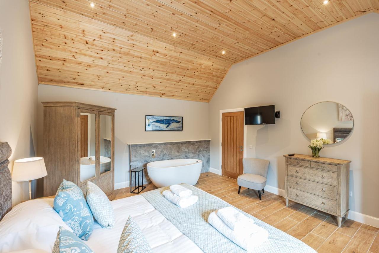 Osprey Lodge 1 With Hot Tub Newton Stewart Exterior foto