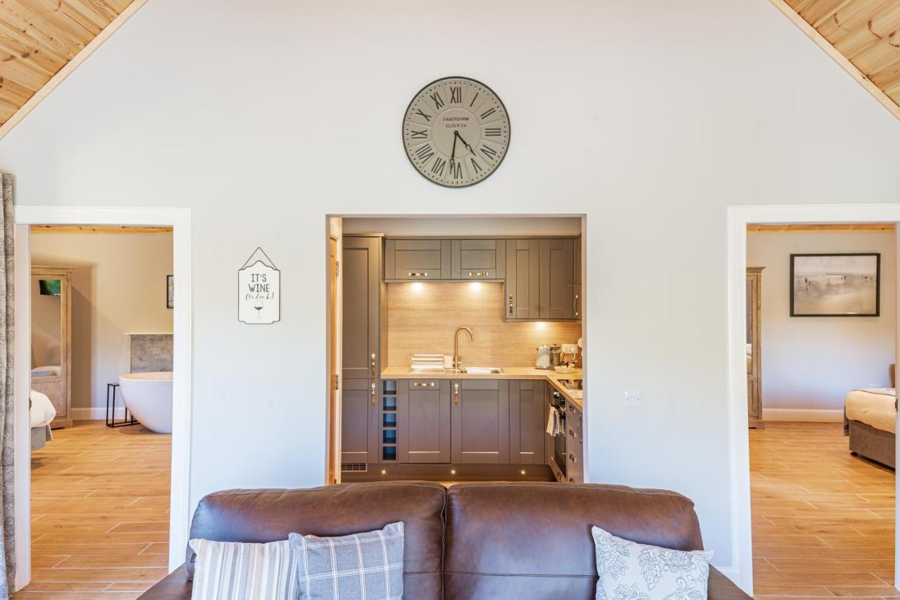 Osprey Lodge 1 With Hot Tub Newton Stewart Exterior foto